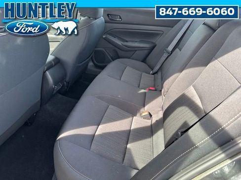 Used 2024 Nissan Altima 2.5 SV AWD/4WD image 11