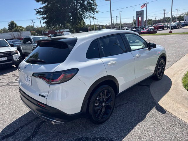 Used 2025 Honda HR-V Sport image 7