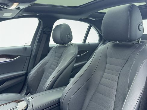 Used 2023 Mercedes-Benz E 350 Sedan image 34