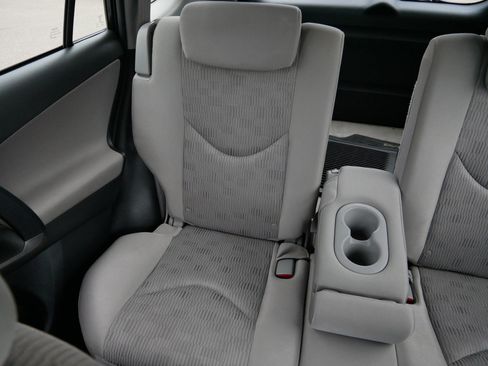 Used 2010 Toyota RAV4 4WD image 12