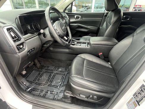 Used 2022 Kia Sorento S FWD image 23