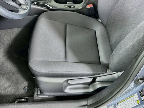 Used 2025 Toyota Corolla LE FWD image 20