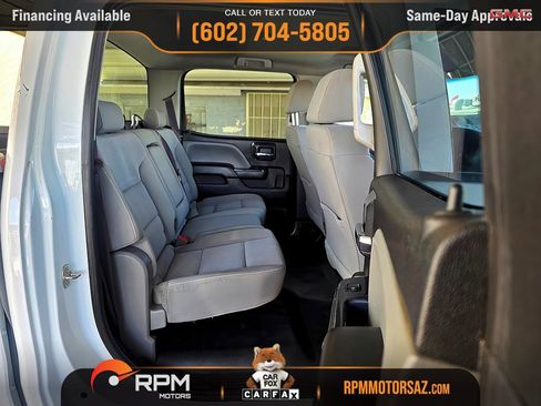 Used 2017 GMC Sierra 3500 2WD Crew Cab w/ Sierra Convenience Package image 10