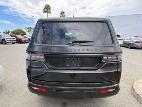 Used 2024 Jeep Grand Wagoneer L Series II w/ Quick Order Packagew 28T AWD/4WD image 3