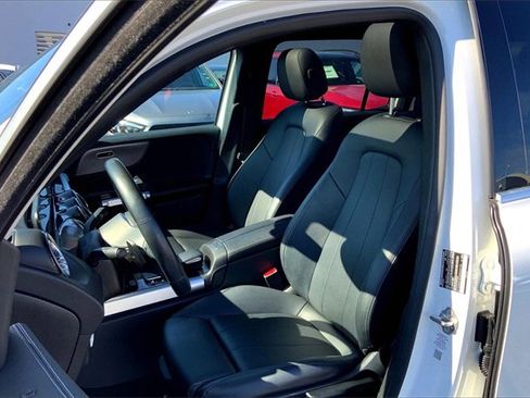 Certified 2022 Mercedes-Benz GLB 250 4MATIC image 6