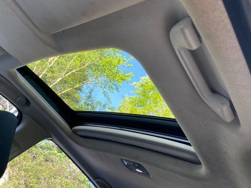 Used 2015 Honda Fit EX-L image 35