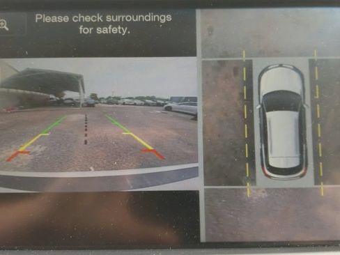 Used 2016 Lincoln MKX Reserve w/ Luxury Package FWD image 26