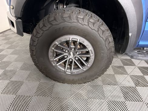 Used 2020 Ford F150 Raptor w/ Equipment Group 802A Luxury AWD/4WD image 12