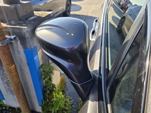 Used 2018 Chrysler Pacifica Touring Plus w/ S Appearance Package image 10