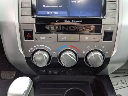 Used 2021 Toyota Tundra SR5 w/ SR5 Leather Package image 27