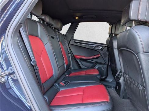 Used 2017 Porsche Macan image 24