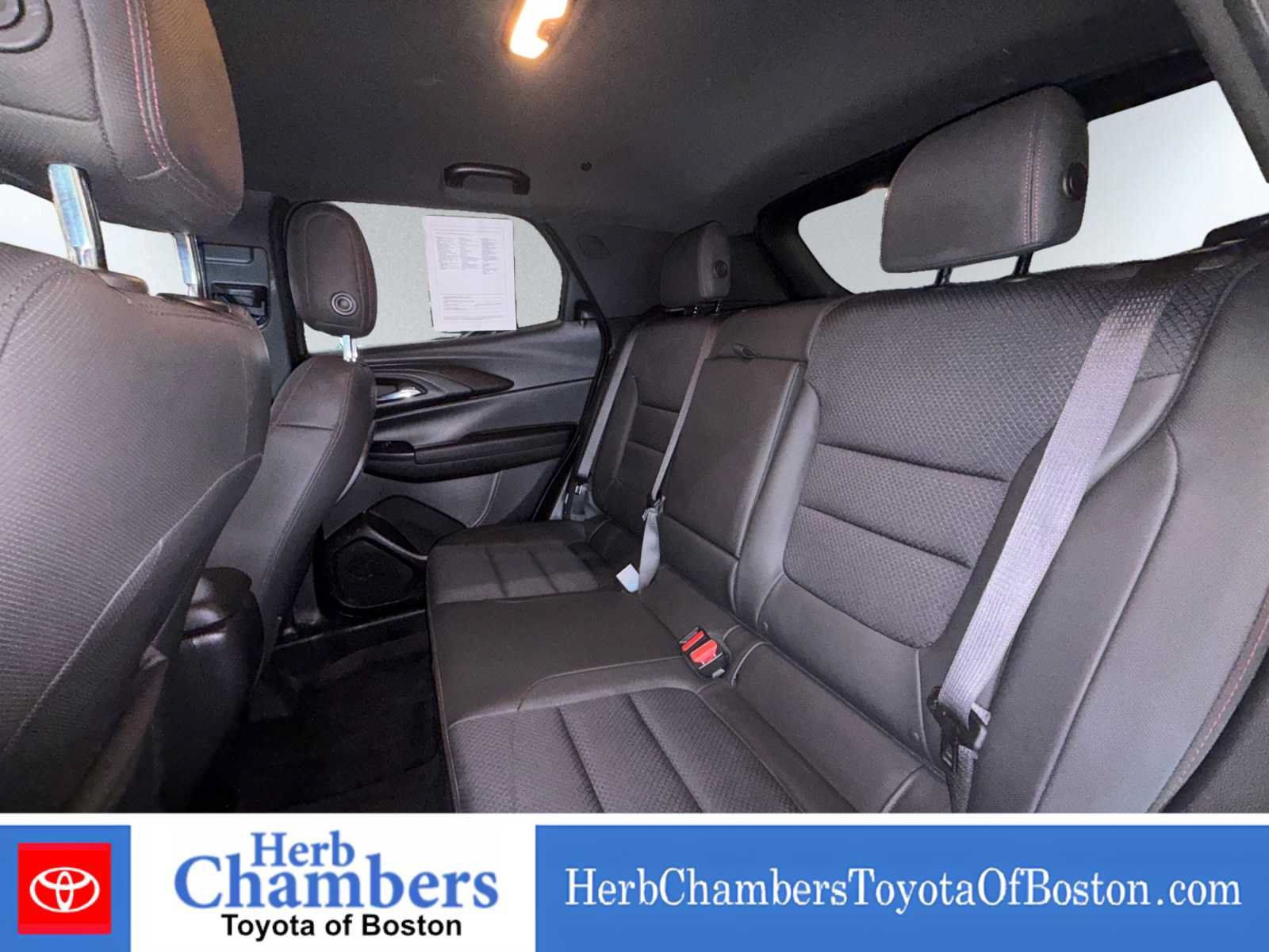 Used 2022 Chevrolet TrailBlazer RS AWD/4WD image 19