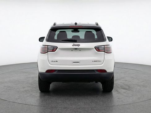 Used 2025 Jeep Compass Trailhawk AWD/4WD image 6