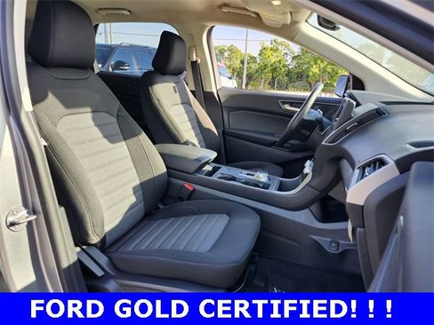 Used 2024 Ford Edge SE w/ Black Appearance Package image 15