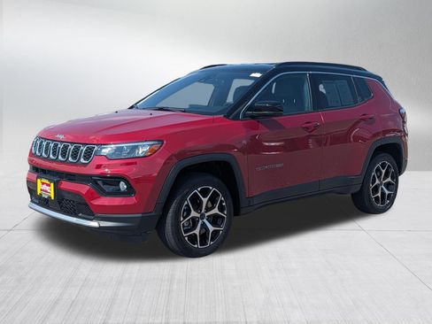Used 2026 Jeep Compass Limited AWD/4WD image 3