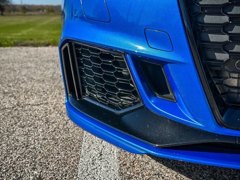 Used 2018 Audi RS 3 w/ Technology Package image 64