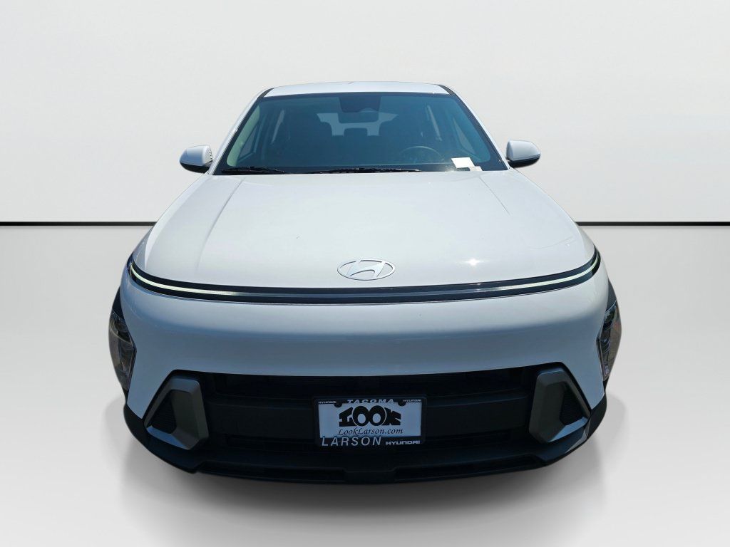 New 2027 Hyundai Kona SE AWD/4WD image 8