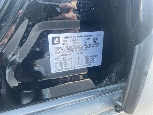 Used 2022 Chevrolet Trax LT w/ LT Convenience Package image 22