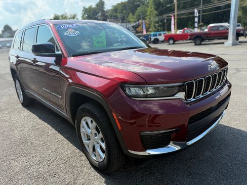 Used 2023 Jeep Grand Cherokee L Limited image 5