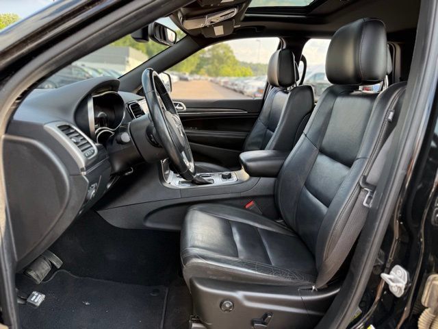 Used 2020 Jeep Grand Cherokee Limited w/ Trailer Tow Group IV AWD/4WD image 13