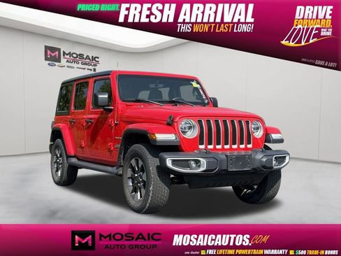 Used 2019 Jeep Wrangler Unlimited Sahara w/ Uconnect 4C Nav & Sound Group AWD/4WD image 1