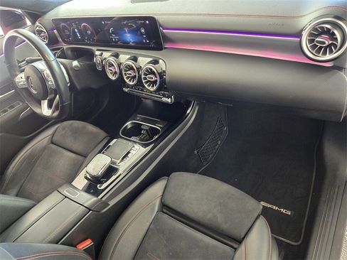 Used 2020 Mercedes-Benz CLA 250 CLA 250 image 15
