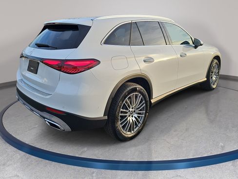 New 2026 Mercedes-Benz GLC 300 image 8