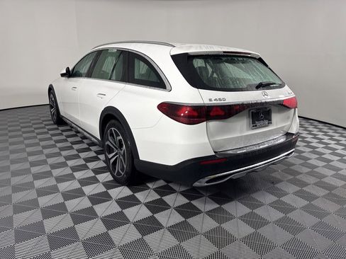 Used 2025 Mercedes-Benz E 450 4MATIC All-Terrain Wagon image 3