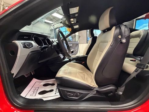 Used 2015 Ford Mustang GT Premium w/ Equipment Group 401A RWD image 46