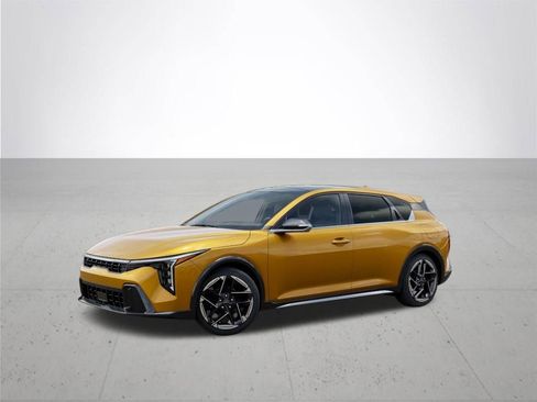 New 2026 Kia K4 GT-Line image 3
