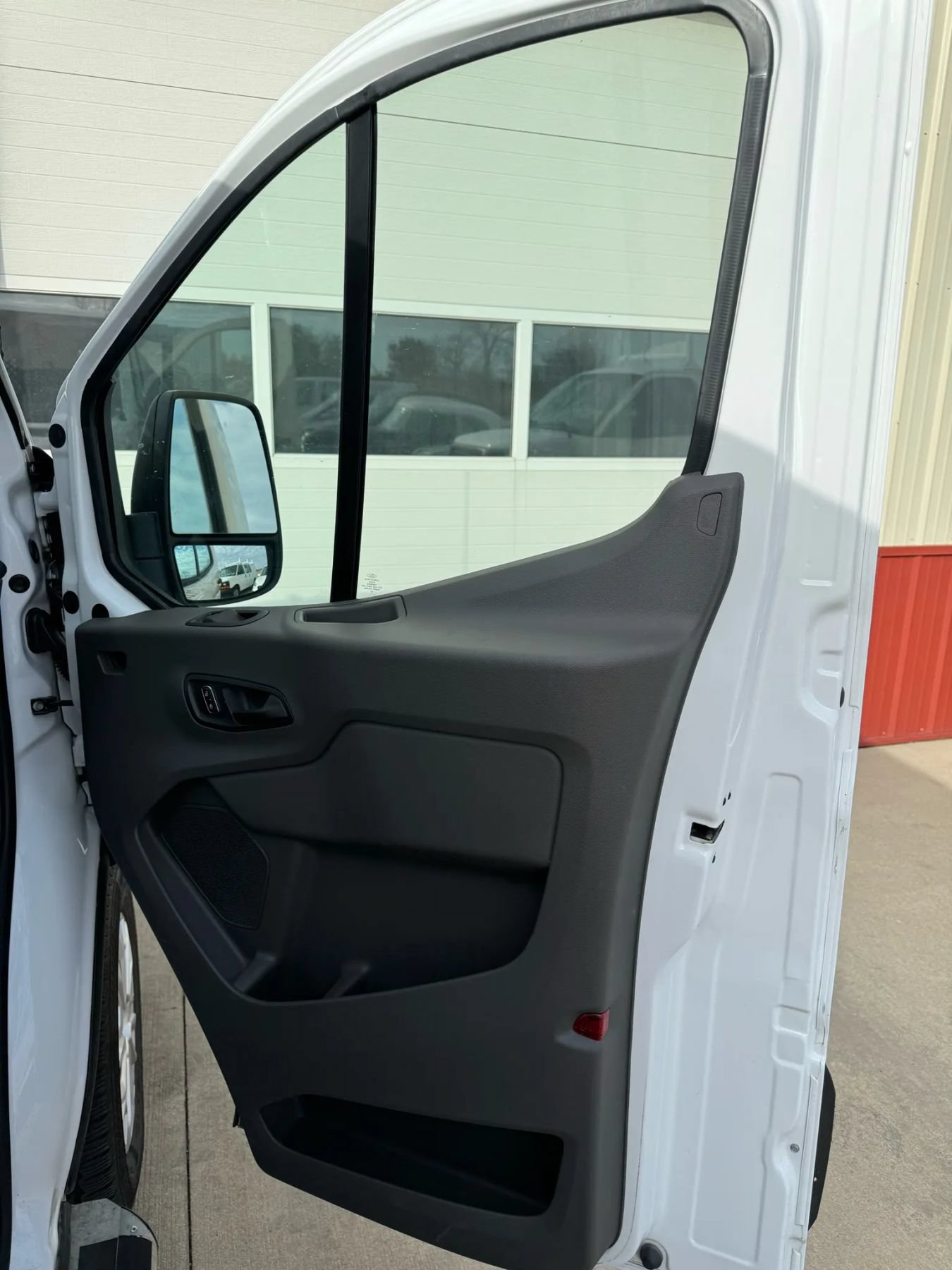 Used 2024 Ford Transit 250 Low Roof w/ Exterior Upgrade Package RWD image 15