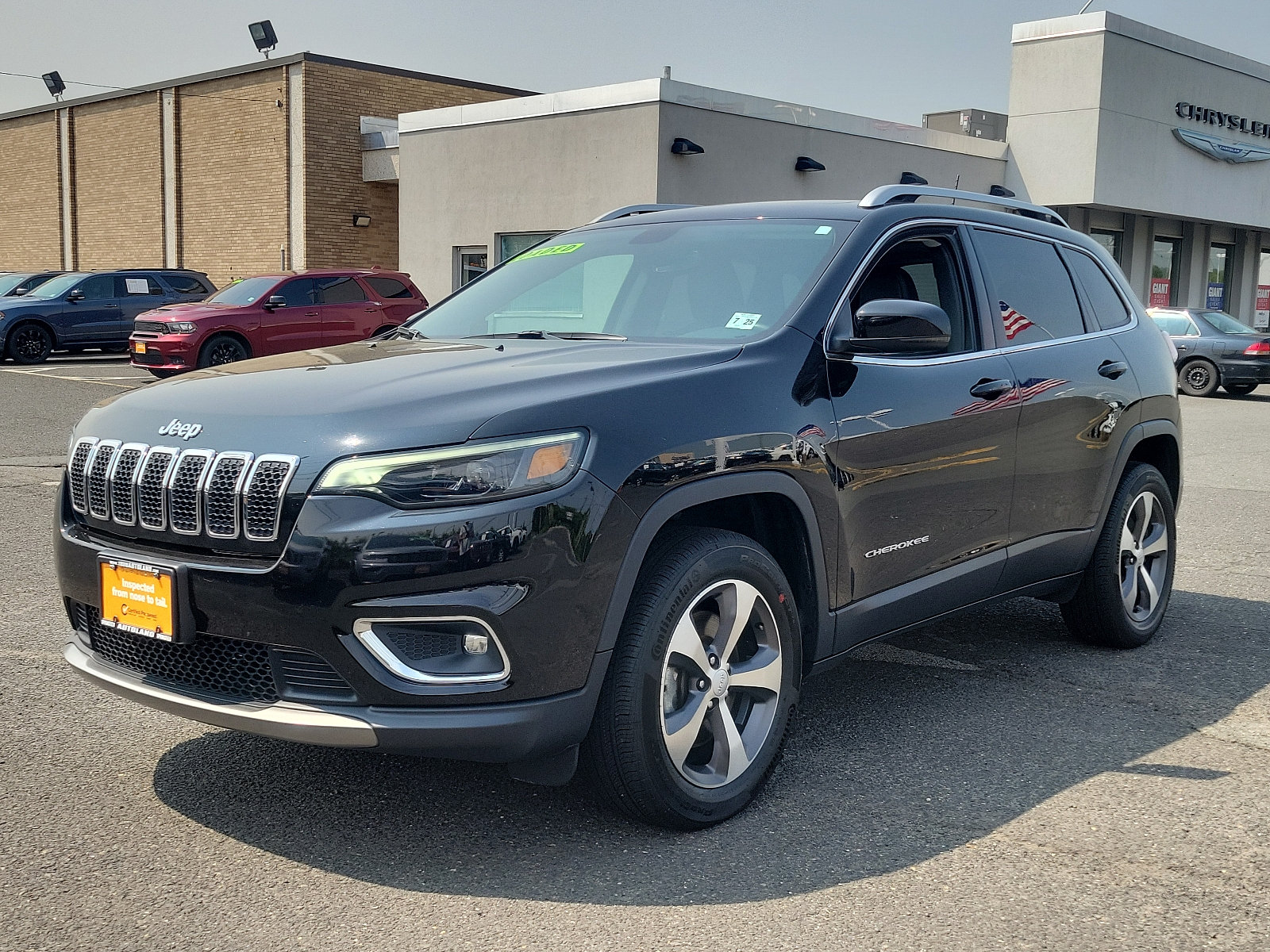 Used 2020 Jeep Cherokee Limited AWD/4WD image 3