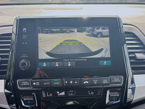 Used 2023 Honda Odyssey EX-L image 13