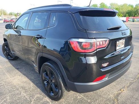 Used 2019 Jeep Compass Altitude image 11