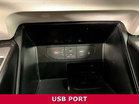 Certified 2024 Kia Sorento S w/ Panoramic Sunroof Package FWD image 16