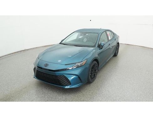 New 2026 Toyota Camry LE image 16