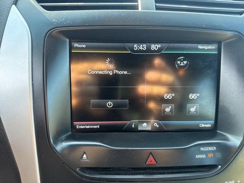 Used 2015 Ford Explorer XLT w/ Equipment Group 202B AWD/4WD image 29