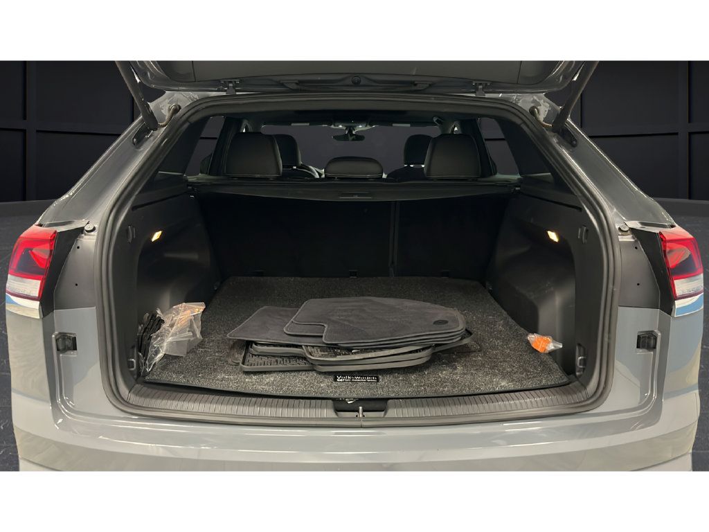 Used 2023 Volkswagen Atlas Cross Sport SE w/ Panoramic Sunroof Package AWD/4WD image 27