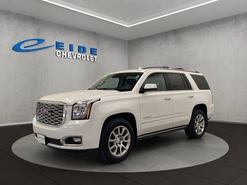 Used 2020 GMC Yukon Denali AWD/4WD image 8