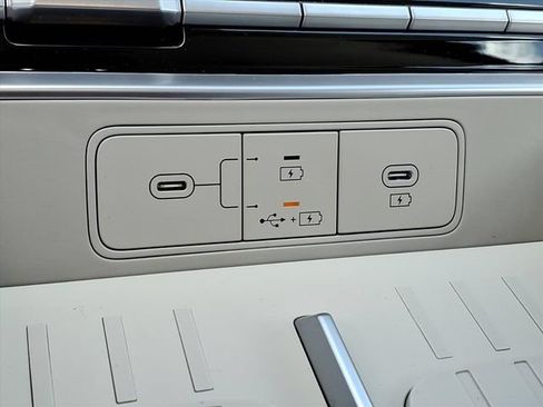 New 2026 Hyundai Santa Fe SE FWD image 12