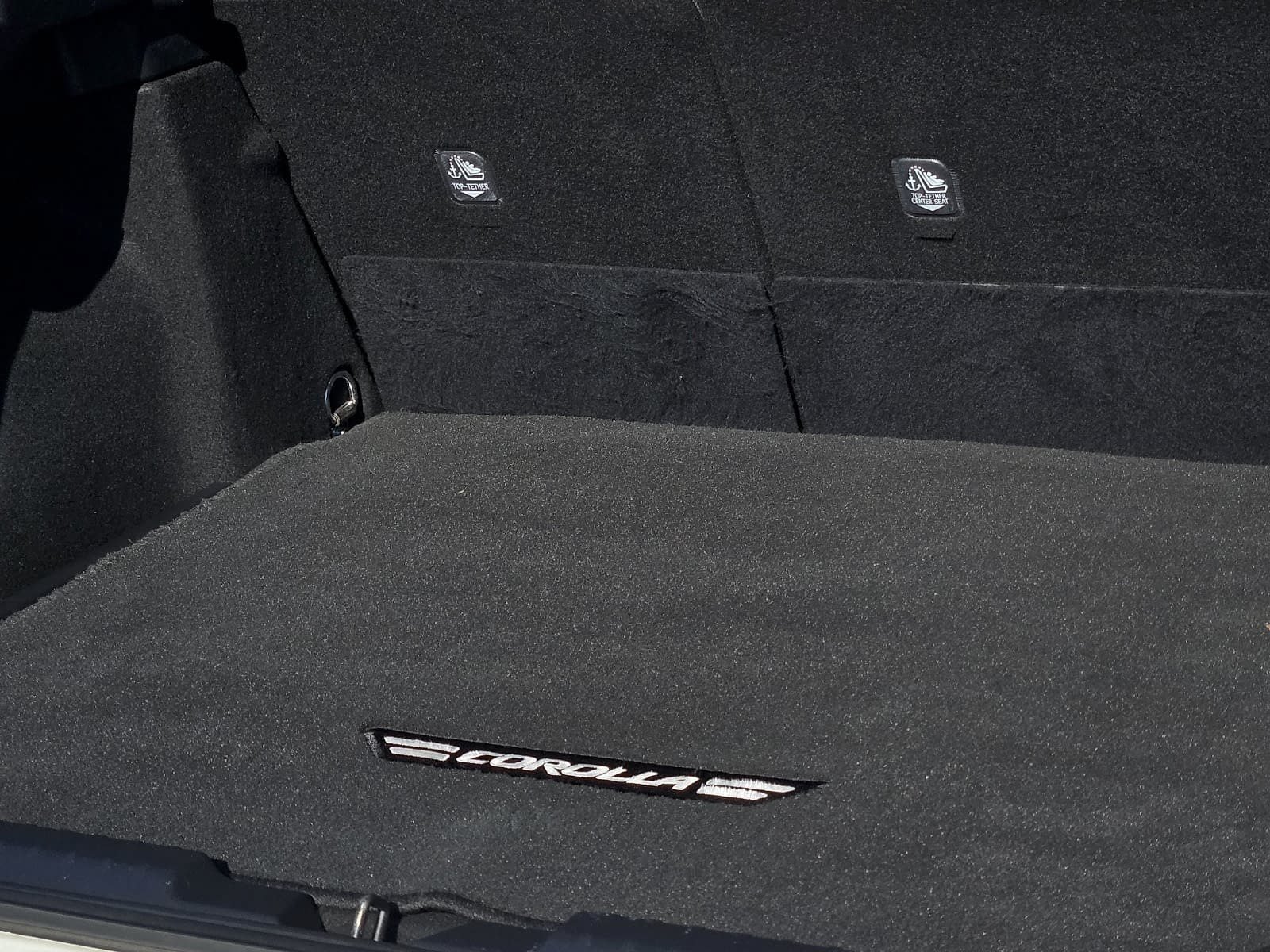 Used 2019 Toyota Corolla XSE FWD image 9
