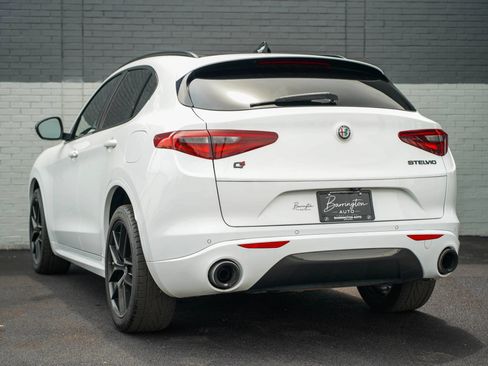 Used 2021 Alfa Romeo Stelvio Ti w/ Nero Edizione AWD/4WD image 7