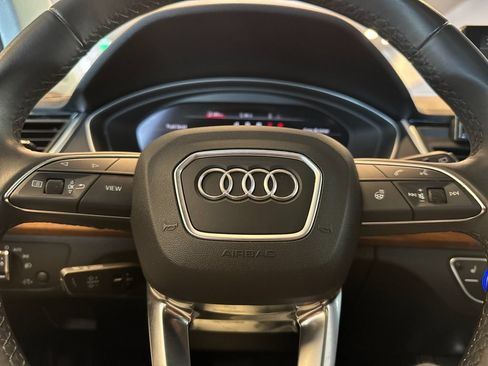 Used 2022 Audi Q5 2.0T Premium Plus w/ Premium Plus Package AWD/4WD image 30