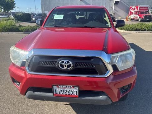 Used 2013 Toyota Tacoma PreRunner RWD image 3