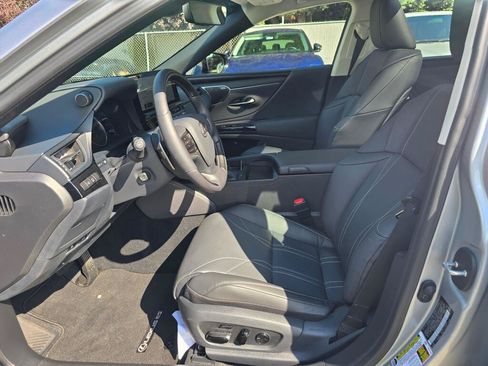 Used 2025 Lexus ES 350 w/ Accessory Package (Z1) FWD image 20