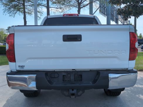 Used 2019 Toyota Tundra Limited w/ TRD Off Road Package image 9