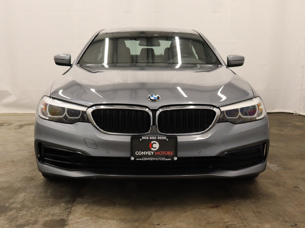 Used 2019 BMW 530e xDrive w/ Convenience Package AWD/4WD image 3