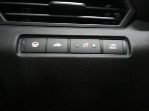 New 2025 Nissan Altima 2.5 SL image 18