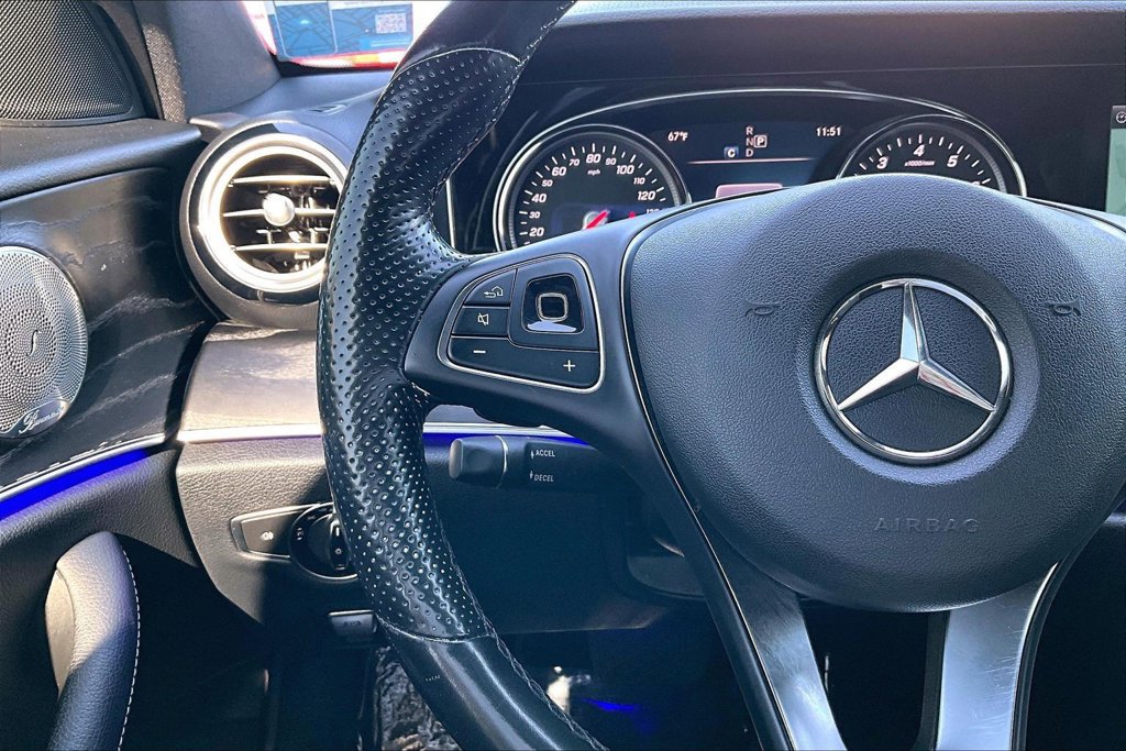 Used 2017 Mercedes-Benz E 300 4MATIC image 24