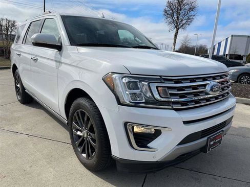 Used 2019 Ford Expedition Limited w/ Equipment Group 301A image 4